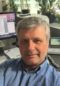 Professor Andy Mackenzie