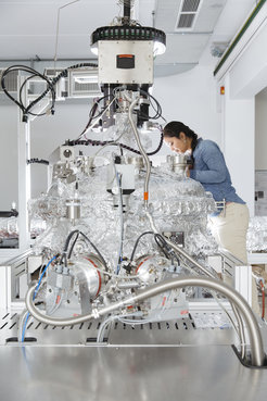 Roshnee Sahoo at the sputtering system