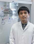 Dr.  Guowei Li